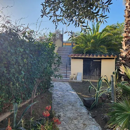Casa Giusy Mit Terrasse Und Meerblick By Interhome *