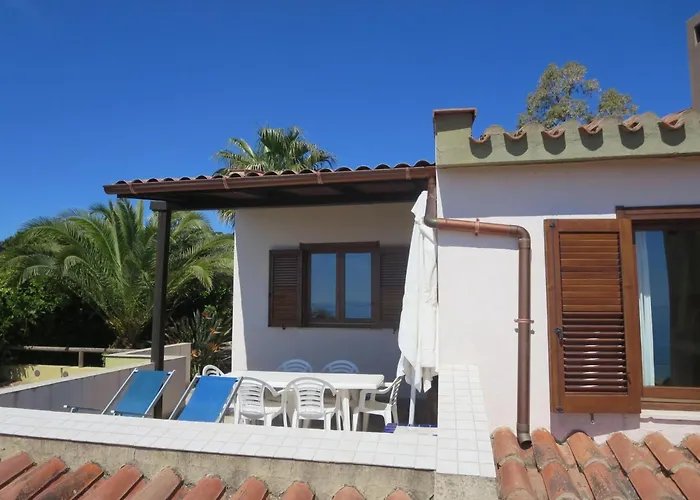 Casa Giusy Mit Terrasse Und Meerblick By Interhome *